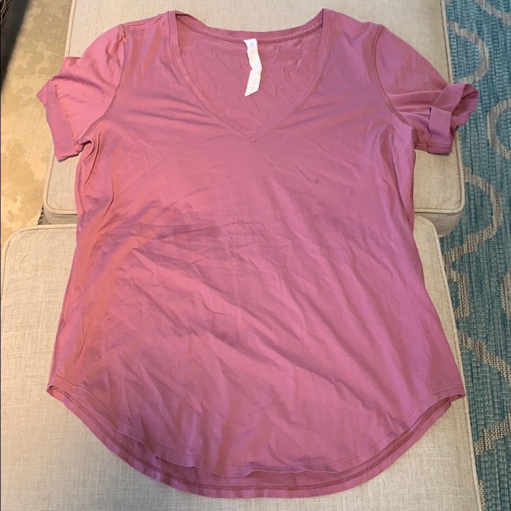 Lululemon Short Sleeve V Neck Cuff